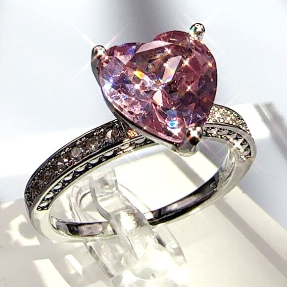 Pink Cubic Zirconia Heart Cut Ring Silver Tone Size 9 - Picture 4 of 10